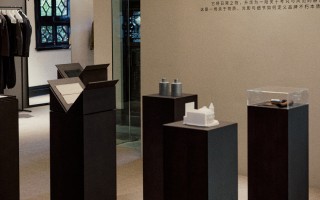 Massimo Dutti开启“万物有序”限时体验店，爱马仕发布冬季主题橱窗《冬日暖焰》｜是日美好事物
