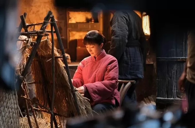《生万物》：当土地叙事有一场“女性史诗”-第1张图片-