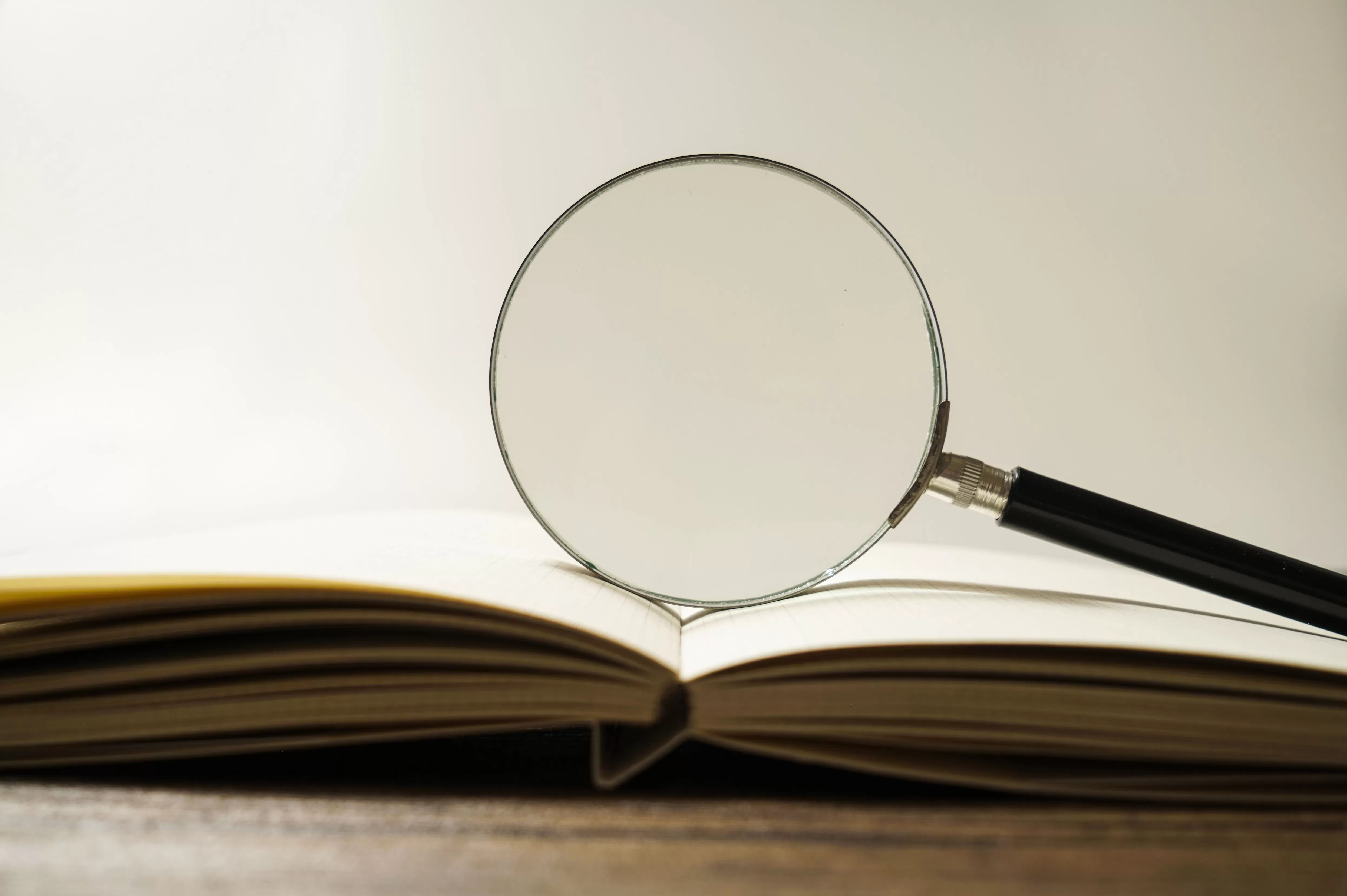 上期所再添五个新品种!胶版印刷纸期货及期权同步上市,首日成交额超37亿元-第1张图片- 上期所再添五个新品种!胶版印刷纸期货及期权同步上市,首日成交额超37亿元-第1张图片-