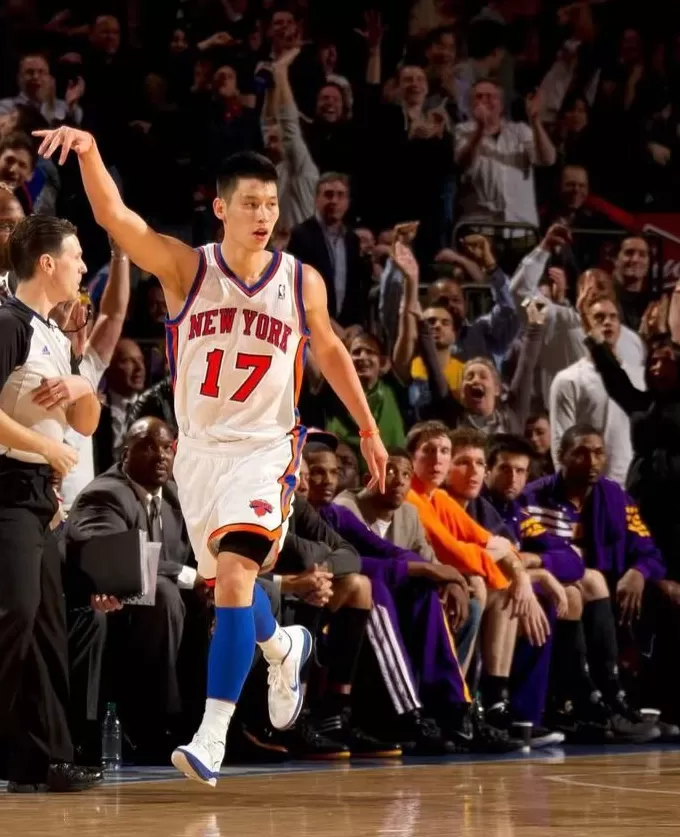 再见“林来疯”!NBA一支超级成长股退役了-第3张图片- 再见“林来疯”!NBA一支超级成长股退役了-第3张图片-