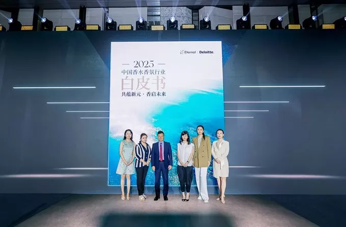 代理香水的颖通集团为何下场开香水集合店？-第3张图片-