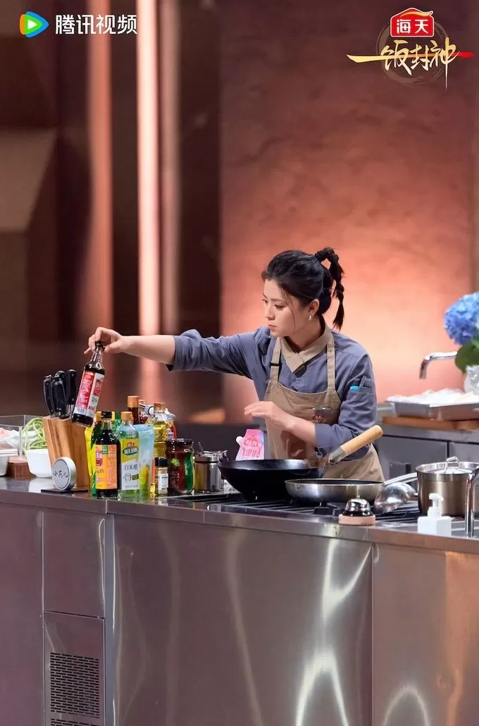 因《一饭封神》猪扒饭争议,主厨小花儿宣布离职-第3张图片- 因《一饭封神》猪扒饭争议,主厨小花儿宣布离职-第3张图片-