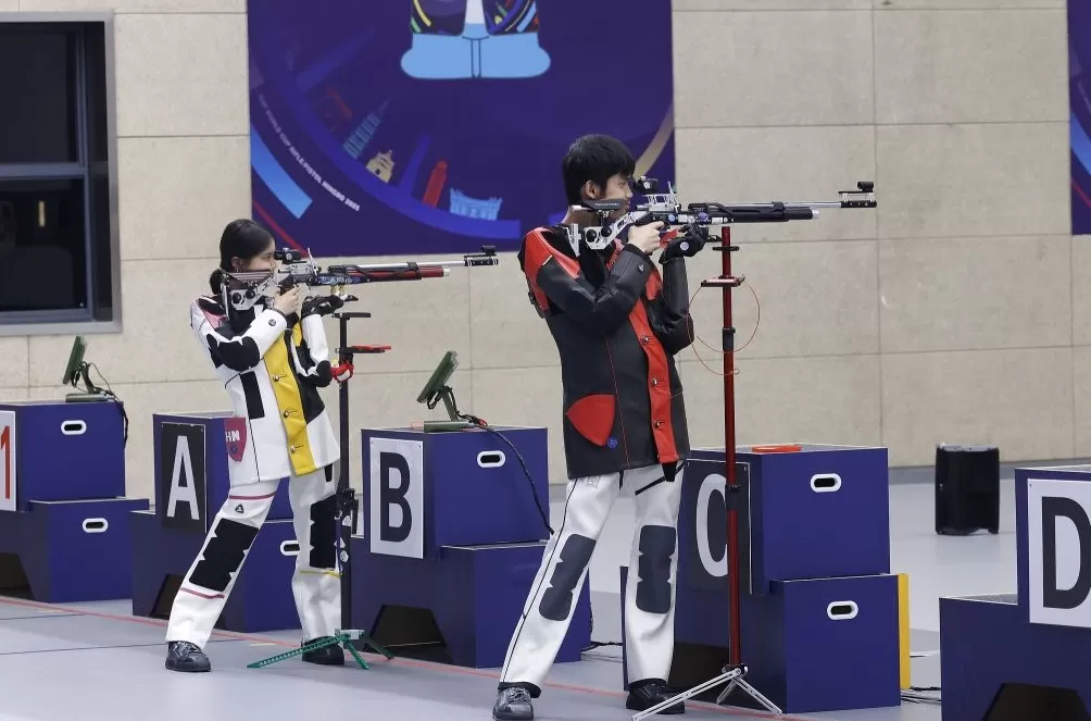 体坛联播｜英足总指控切尔西前老板，奥纳纳外租特拉布宗体育-第6张图片-