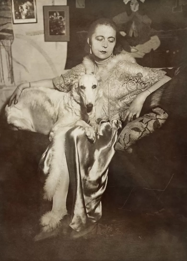 100年前她就开摄影工作室玩自拍了-第4张图片-