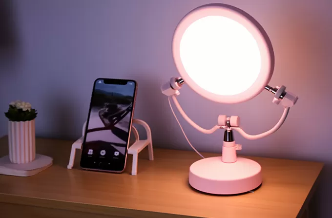 团播走红,年轻女性用户涌入直播间-第2张图片- 团播走红,年轻女性用户涌入直播间-第2张图片-