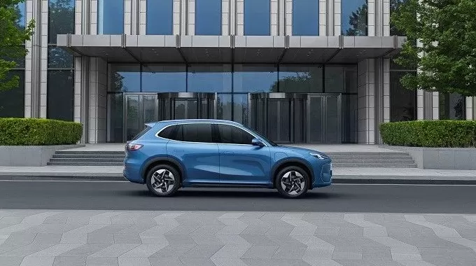 一周新车盘点 | 吉利银河E5年度更新 比亚迪海狮06双动力上市-第1张图片- 一周新车盘点 | 吉利银河E5年度更新 比亚迪海狮06双动力上市-第1张图片-