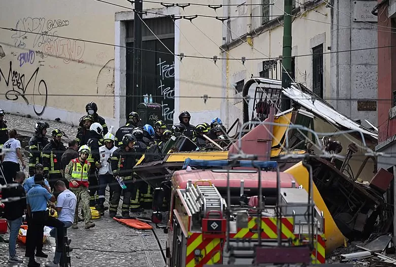 葡萄牙缆车脱轨已致15人遇难,包含外籍人士-第1张图片- 葡萄牙缆车脱轨已致15人遇难,包含外籍人士-第1张图片-