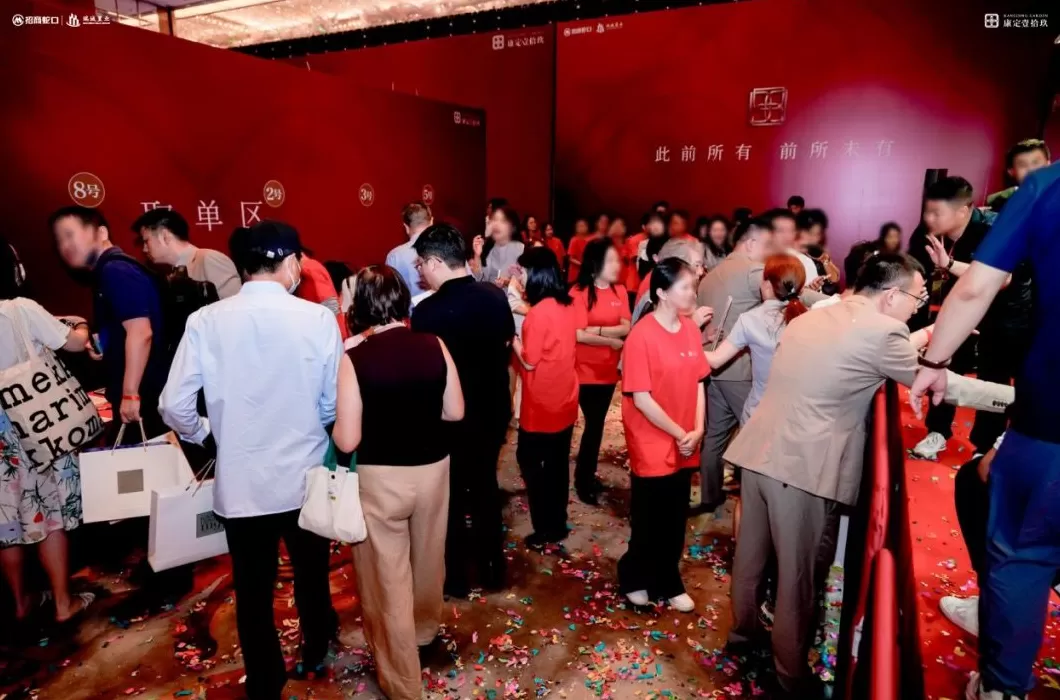 楼市“沪六条”落地首周:外环多个项目开盘火爆,内环豪宅蓄势“金九”-第3张图片- 楼市“沪六条”落地首周:外环多个项目开盘火爆,内环豪宅蓄势“金九”-第3张图片-