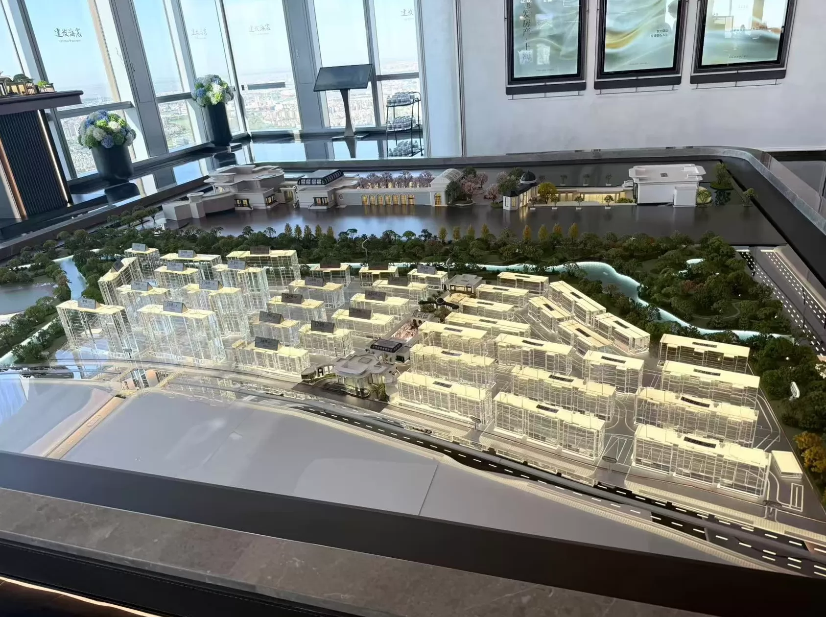 楼市“沪六条”落地首周:外环多个项目开盘火爆,内环豪宅蓄势“金九”-第6张图片- 楼市“沪六条”落地首周:外环多个项目开盘火爆,内环豪宅蓄势“金九”-第6张图片-