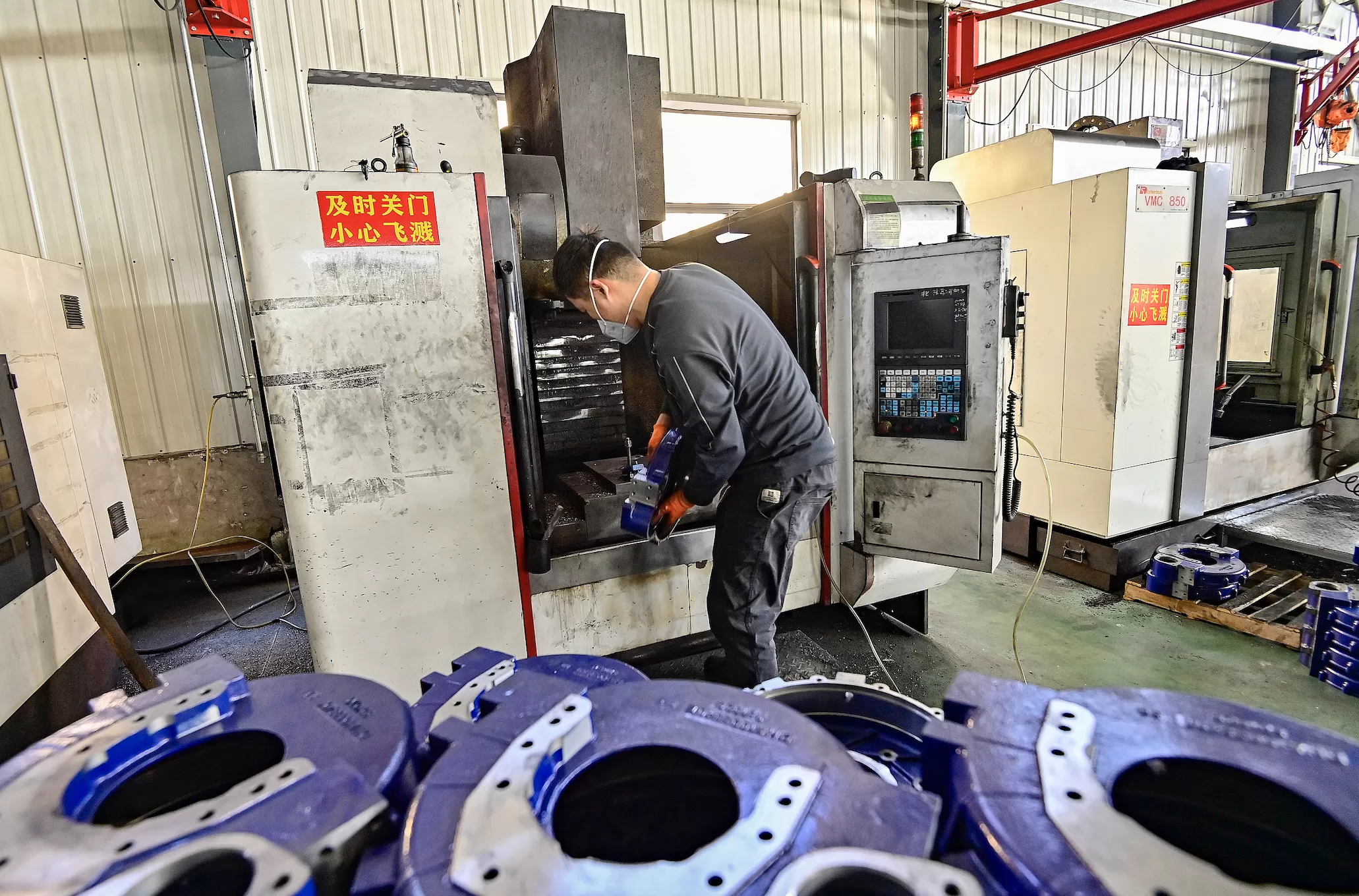 “反内卷”政策显效,PPI同比降幅3月以来首次收窄-第1张图片- “反内卷”政策显效,PPI同比降幅3月以来首次收窄-第1张图片-