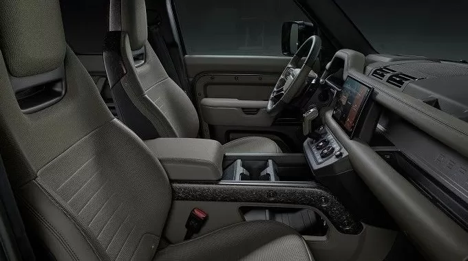 一周新车盘点 | 猛士M817开启预售 路虎卫士OCTA国内正式发布-第5张图片- 一周新车盘点 | 猛士M817开启预售 路虎卫士OCTA国内正式发布-第5张图片-