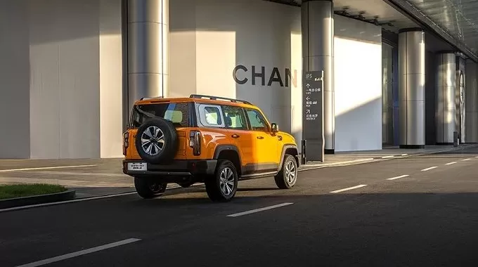 一周新车盘点 | 猛士M817开启预售 路虎卫士OCTA国内正式发布-第11张图片- 一周新车盘点 | 猛士M817开启预售 路虎卫士OCTA国内正式发布-第11张图片-