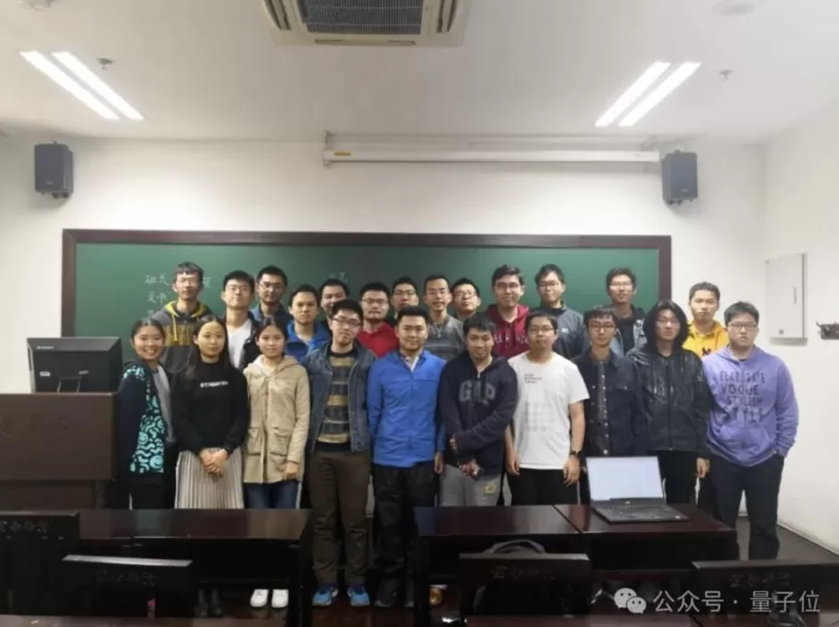 OpenAI华人研究员姚顺雨离职,开启个人的AI下半场-第4张图片- OpenAI华人研究员姚顺雨离职,开启个人的AI下半场-第4张图片-