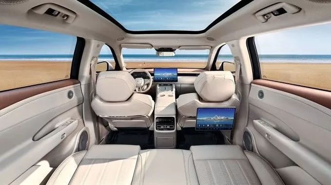 一周新车盘点 | 小米YU7正式上市 沃尔沃XC60外形微调-第11张图片-