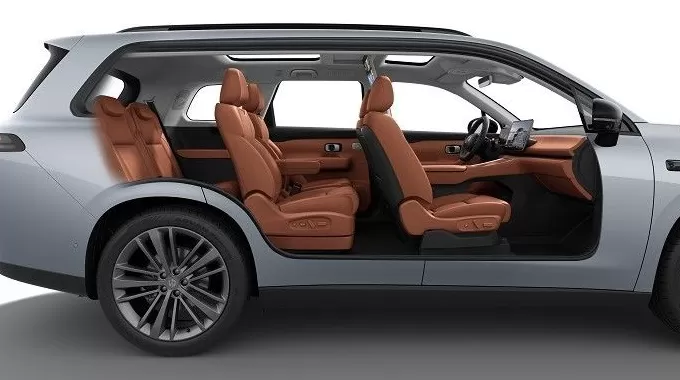 一周新车盘点 | 科尔维特旗舰车型正式发布 奇瑞艾瑞泽8 Pro增高功版本-第7张图片-