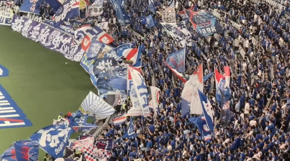 主场3比3战平山东泰山，申花中超争冠关键战又掉链子-第3张图片-