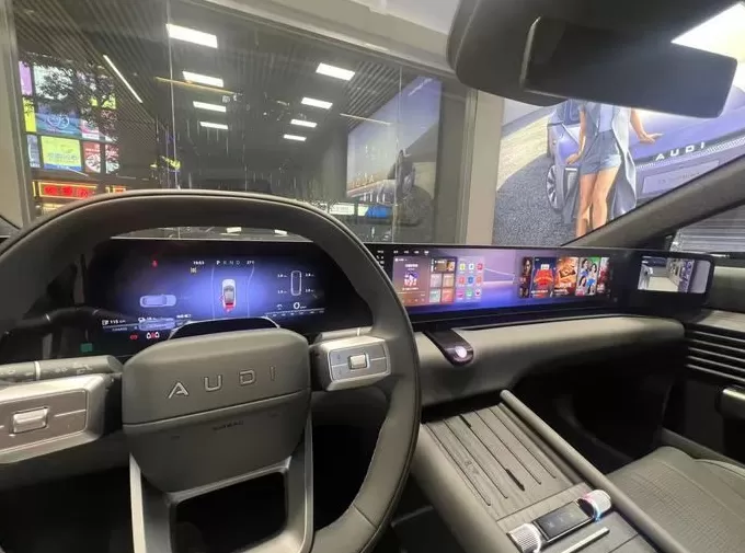 首款字母标新车上市，奥迪尝试“以价换量”-第3张图片-