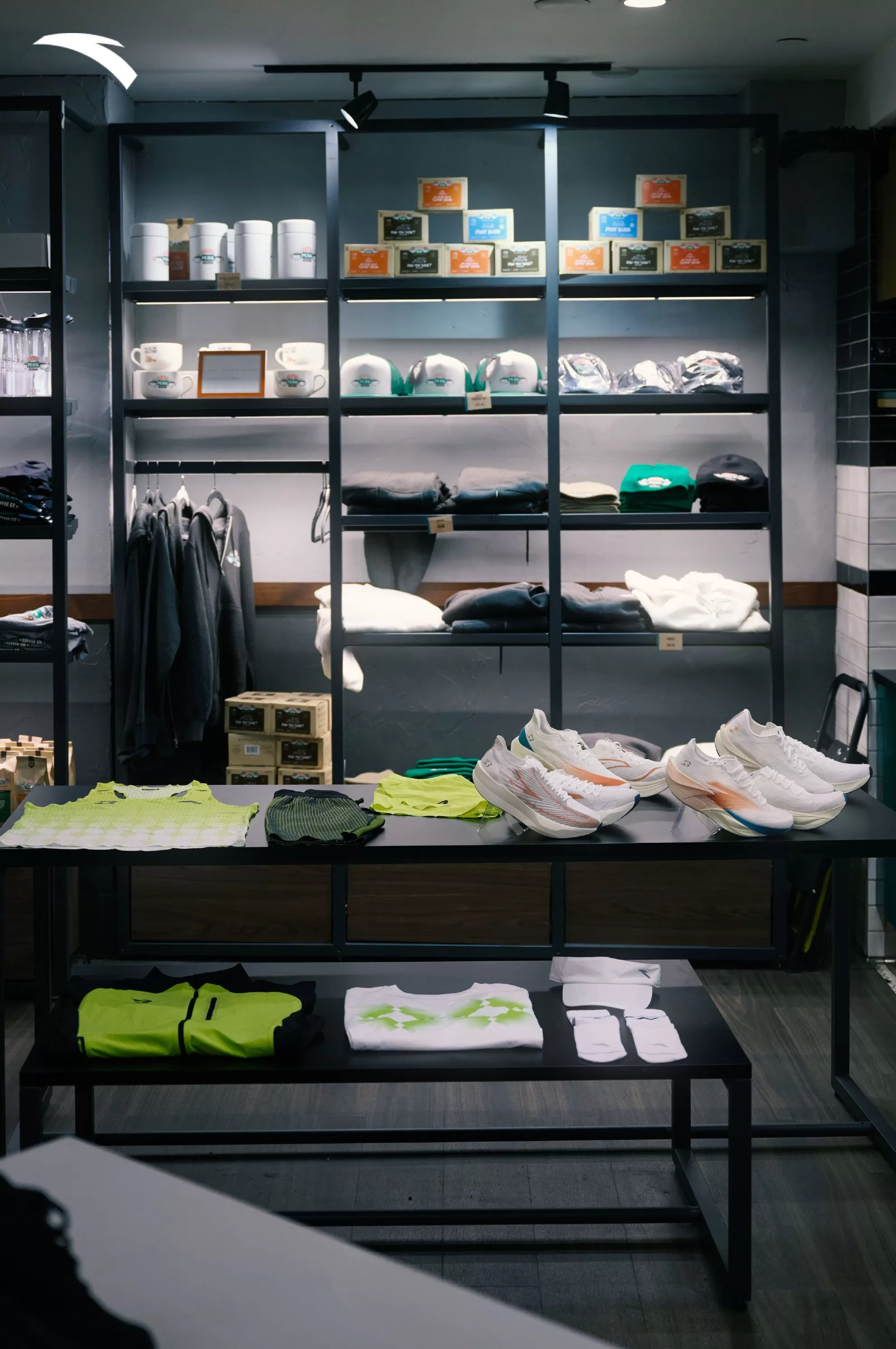 【深度】狼爪之后再传收购锐步，安踏出海路径解密-第3张图片-