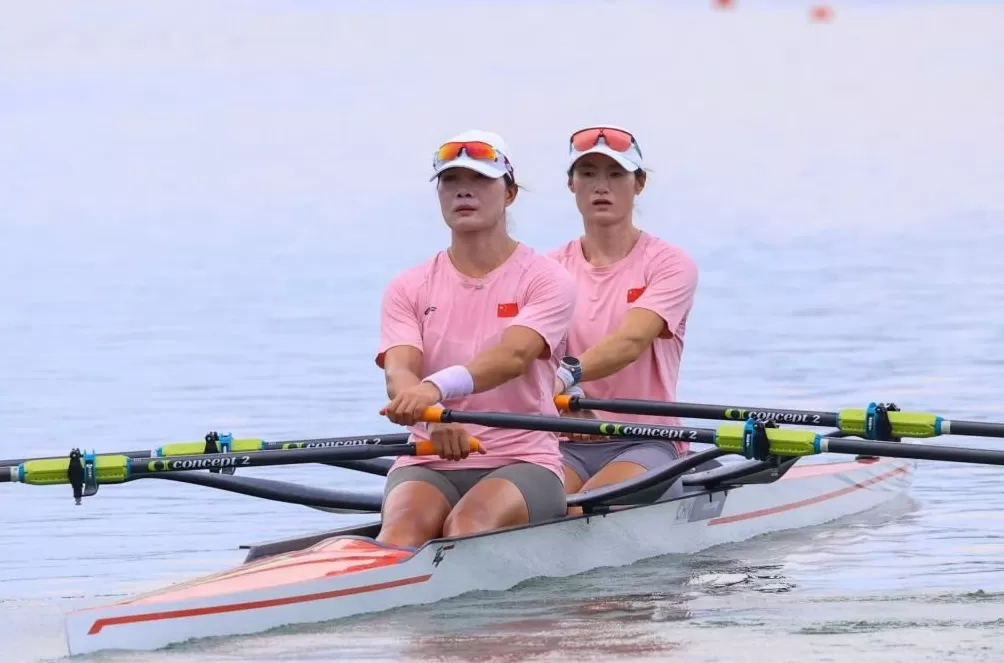 赛艇世锦赛准备就绪:中国队冲刺备战,尊享观赛区成亮点-第1张图片- 赛艇世锦赛准备就绪:中国队冲刺备战,尊享观赛区成亮点-第1张图片-