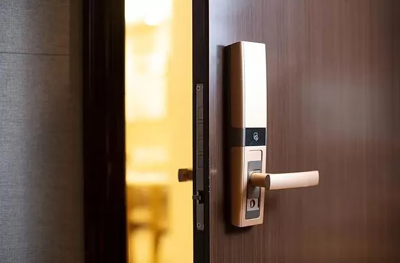 线上预约25元上门后要价两千多,开锁乱象如何规范?-第3张图片- 线上预约25元上门后要价两千多,开锁乱象如何规范?-第3张图片-