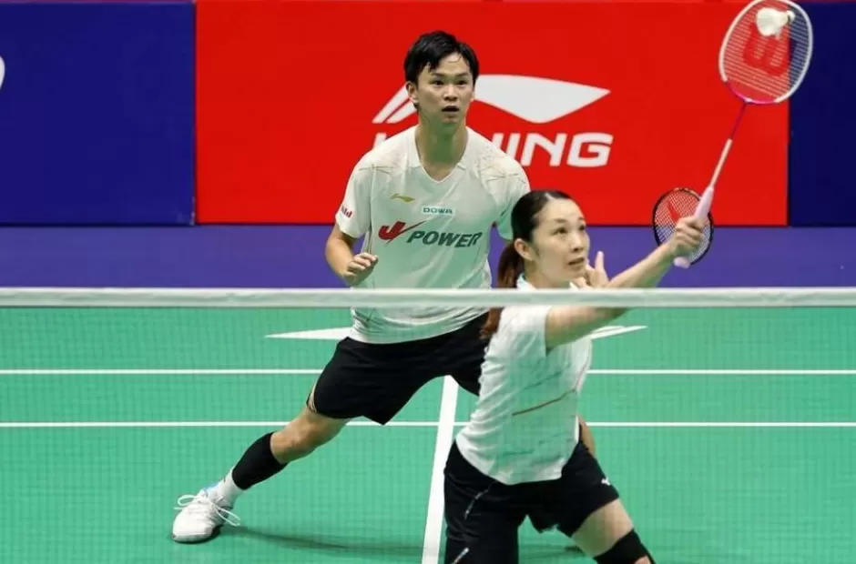 火力全开吊打日本混双!冯彦哲黄东萍2-0晋级决赛,国羽单日6连胜-第2张图片- 火力全开吊打日本混双!冯彦哲黄东萍2-0晋级决赛,国羽单日6连胜-第2张图片-