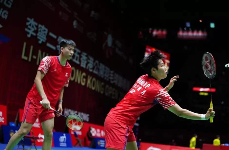 火力全开吊打日本混双!冯彦哲黄东萍2-0晋级决赛,国羽单日6连胜-第3张图片- 火力全开吊打日本混双!冯彦哲黄东萍2-0晋级决赛,国羽单日6连胜-第3张图片-