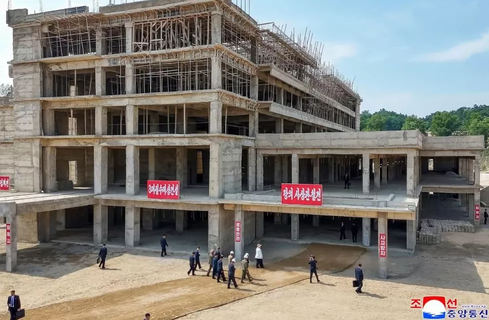 罕见!朝中社一天发布三条金正恩动态-第2张图片- 罕见!朝中社一天发布三条金正恩动态-第2张图片-