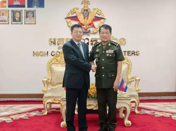 外交部亚洲事务特使访问柬埔寨就柬泰边境冲突做工作-第1张图片-