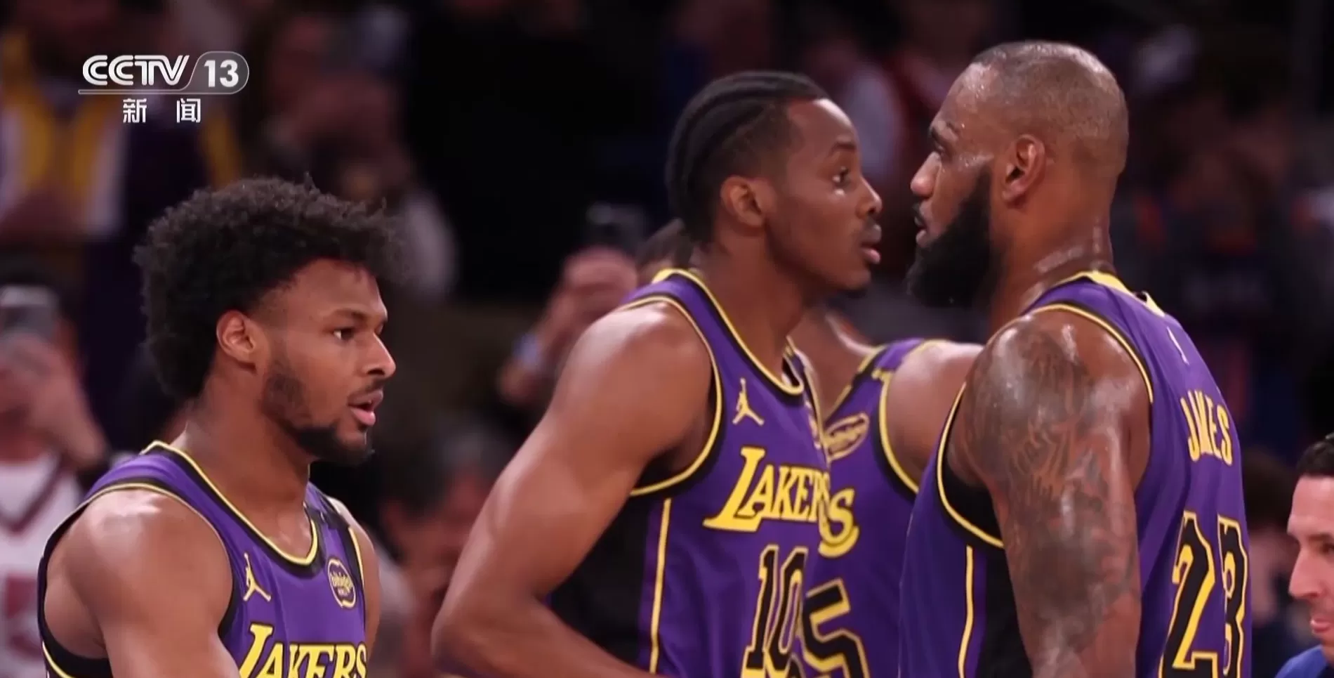 詹姆斯接受央视专访:22年“超长待机”有何秘诀?对青少年有啥建议?-第4张图片- 詹姆斯接受央视专访:22年“超长待机”有何秘诀?对青少年有啥建议?-第4张图片-