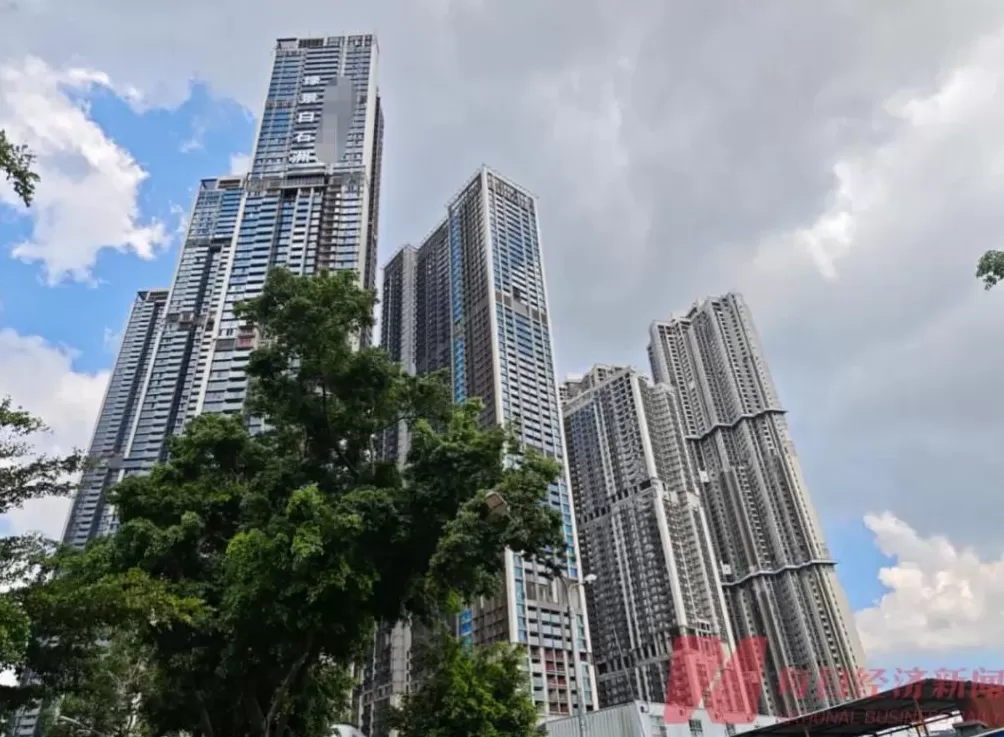 大量老房仍未拆除，120亿元“天价入股”遭紧急澄清！这个深圳旧改“巨无霸”何去何从？-第2张图片-