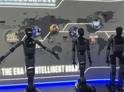 活力中国调研行|擎朗智能CEO李通:未来机器人的数量会超过人类-第1张图片- 活力中国调研行|擎朗智能CEO李通:未来机器人的数量会超过人类-第1张图片-