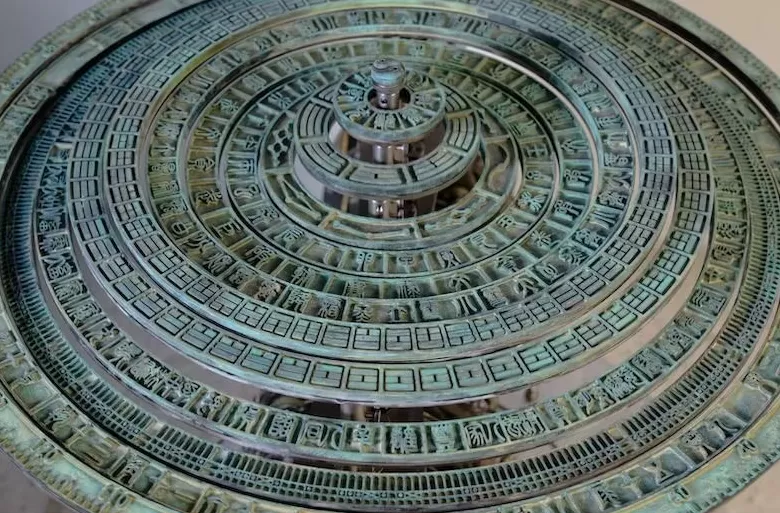 当AI相遇青年艺术家,上海青年美展探索人机共生-第3张图片- 当AI相遇青年艺术家,上海青年美展探索人机共生-第3张图片-