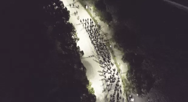 超燃！清华、上海交大等高校新生夜间拉练20公里-第19张图片-