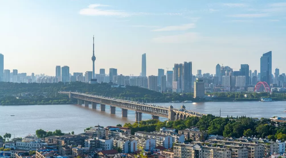 湖北支点建设三维突破：锻造新引擎，夯实硬支撑，昂扬精气神-第1张图片-