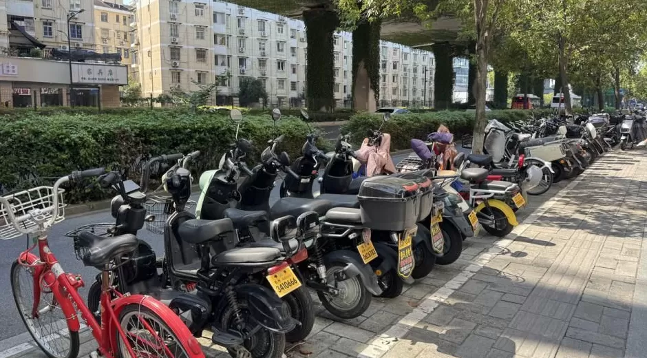 “小电驴”新国标落地半月：为何旧车涨价了？竟是这个原因-第2张图片-