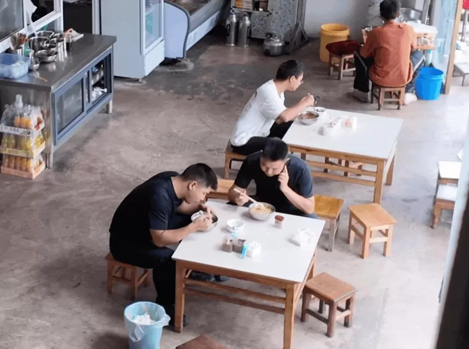 一碗米线，为何收到两笔付款？-第1张图片-