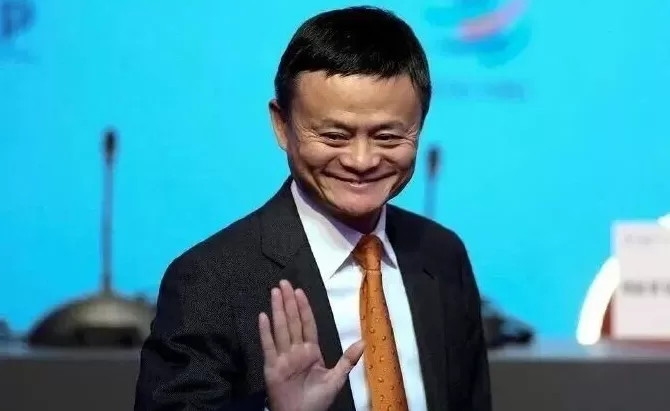 货车司机弄丢13块银砖，总价值上百万！每块悬赏2万，物流公司：1块重15公斤，外观与红砖相似-第5张图片-