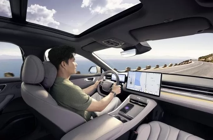 荣威M7 DMH携手豆包深度思考大模型，智能座舱进入深度思考时代-第8张图片-