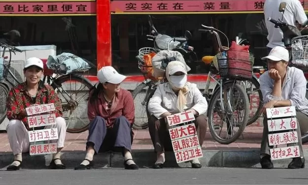 蓝领招聘，在写字楼里疯抢白领-第3张图片-