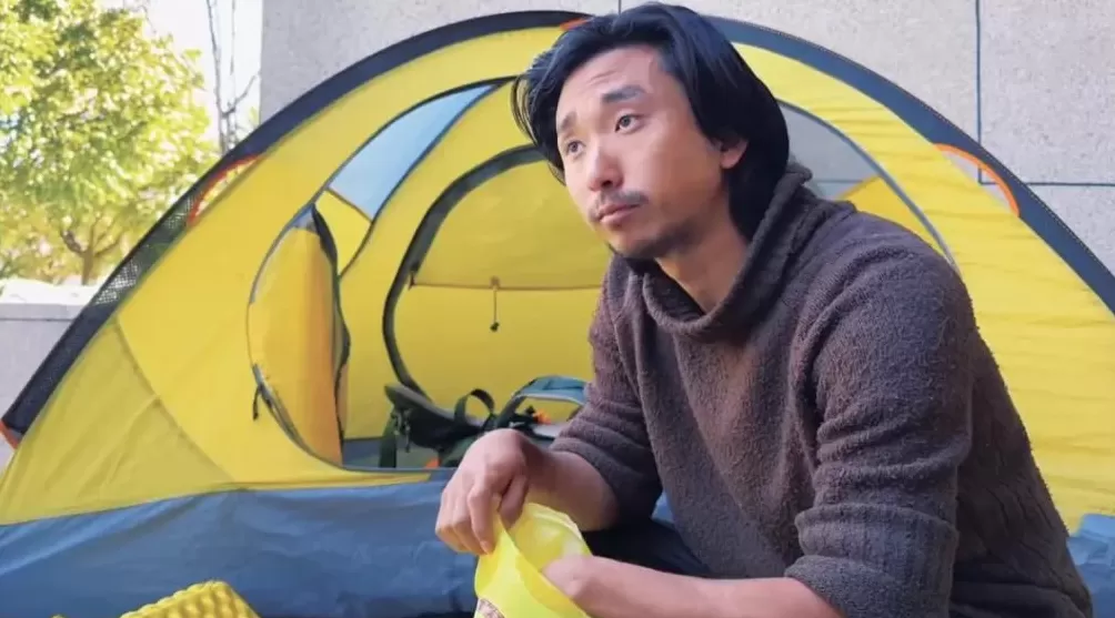 流浪者赵典：32岁，海归硕士，放弃高薪工作只为做回自己-第3张图片-