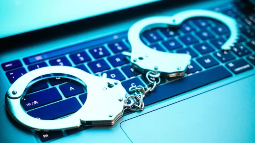 直通部委|6.8万名境外涉诈犯罪嫌疑人成功归案 我国充电基础设施总数超1700万个-第1张图片- 直通部委|6.8万名境外涉诈犯罪嫌疑人成功归案 我国充电基础设施总数超1700万个-第1张图片-