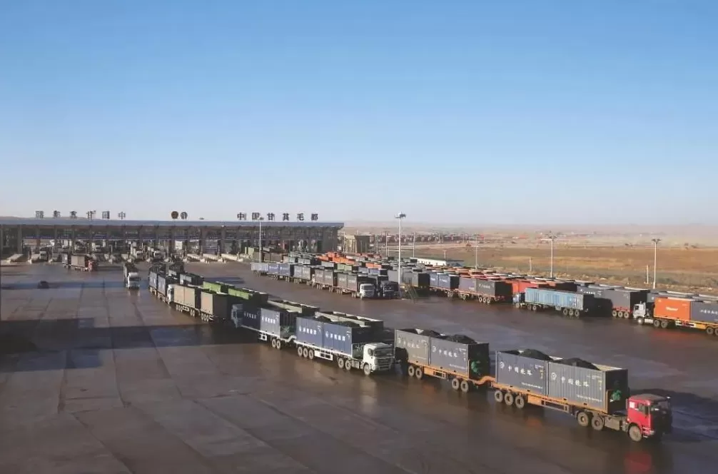 北疆党旗红｜内蒙古甘其毛都口岸用“钢铁和代码”打造智慧口岸样板，绘跨境物流新图景-第1张图片-