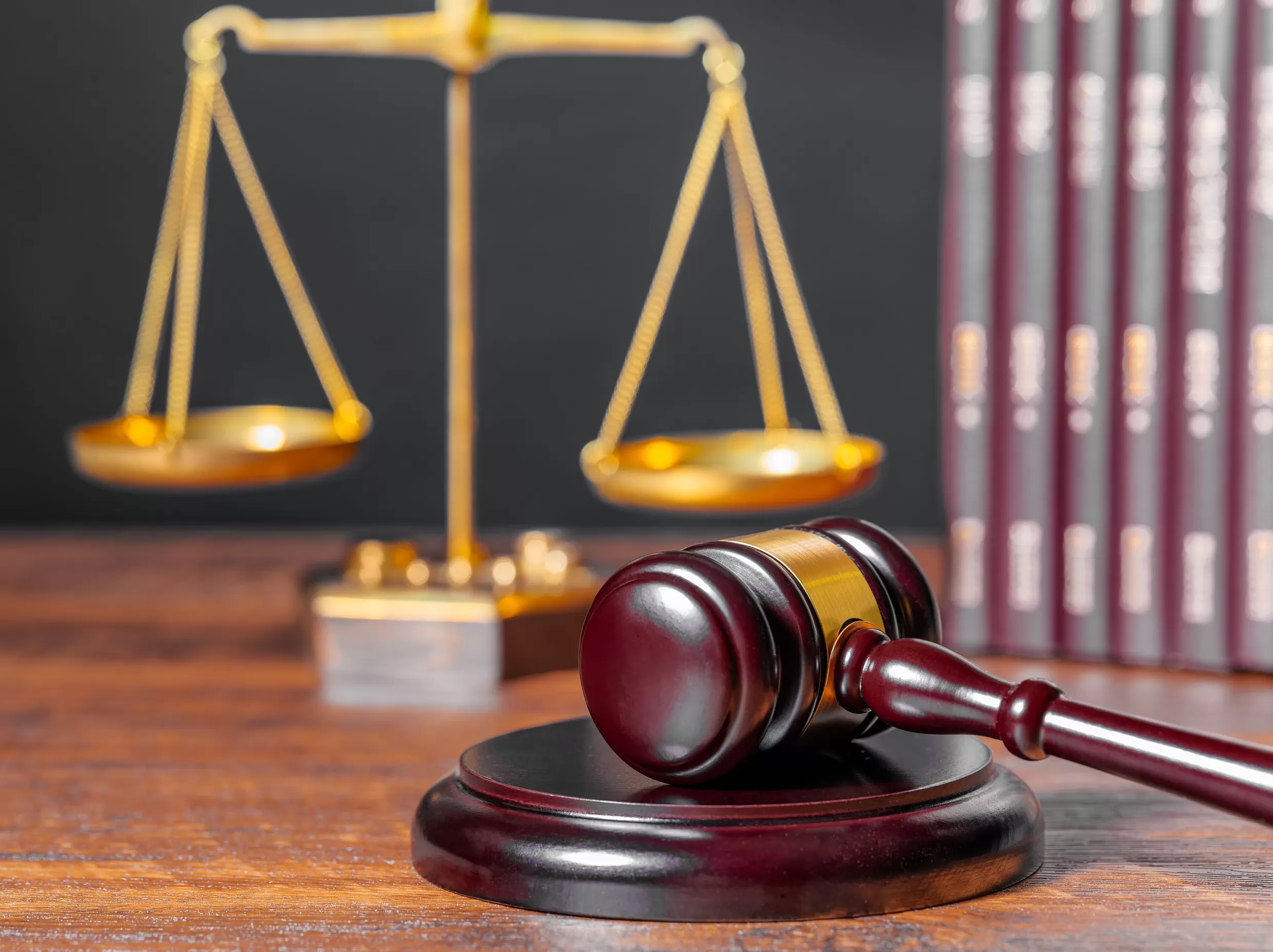 美联储开启降息周期，白宫紧急请求最高法允许解雇理事库克-第1张图片-