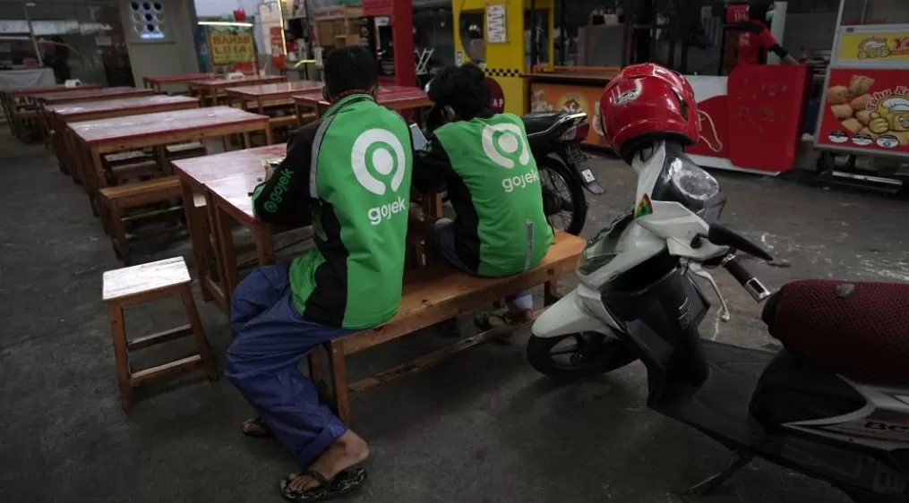 考公上岸还是外卖骑手，这不是印尼年轻人考虑的问题｜907编辑部-第1张图片-