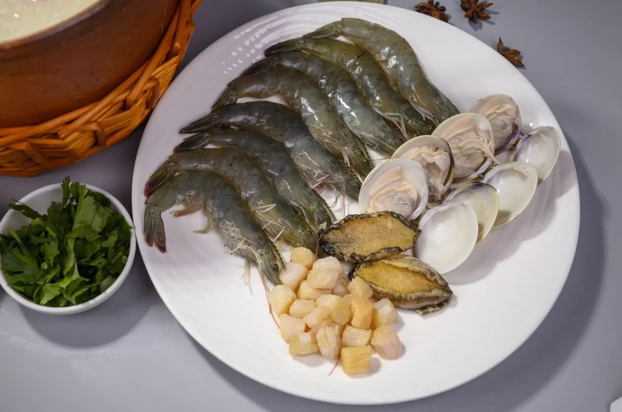 财说| 预制菜风波下,半年亏掉5.5亿元的国联水产会受多大影响?-第1张图片- 财说| 预制菜风波下,半年亏掉5.5亿元的国联水产会受多大影响?-第1张图片-