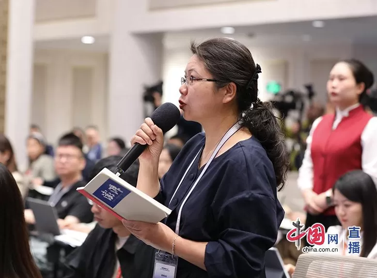 国新办发布会：希望记者们去大美新疆看看，把真实的新疆告诉全世界-第1张图片-