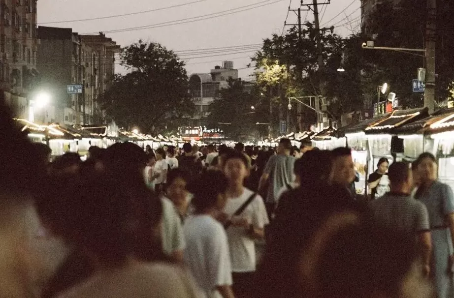 百万房价小区里的公租房，两边住户都委屈-第19张图片-