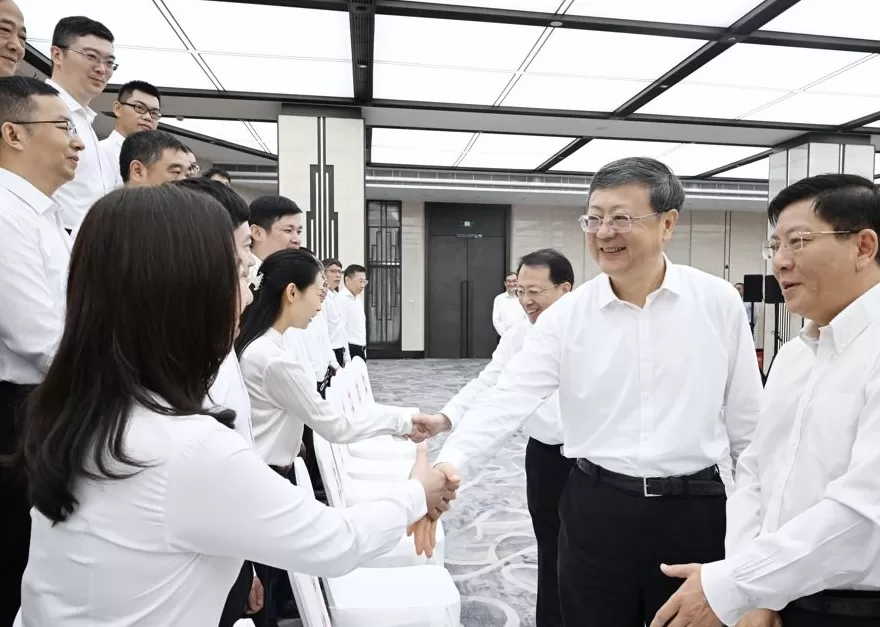 陈吉宁龚正会见援摩洛哥医疗工作先进集体和先进个人代表-第2张图片-