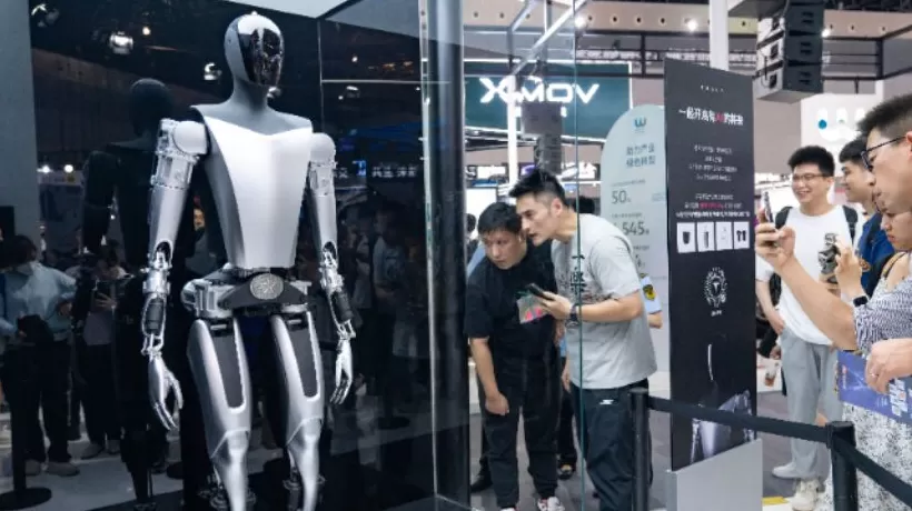 特斯拉获1万台 Optimus机器人订单?马斯克否认:假的-第1张图片- 特斯拉获1万台 Optimus机器人订单?马斯克否认:假的-第1张图片-