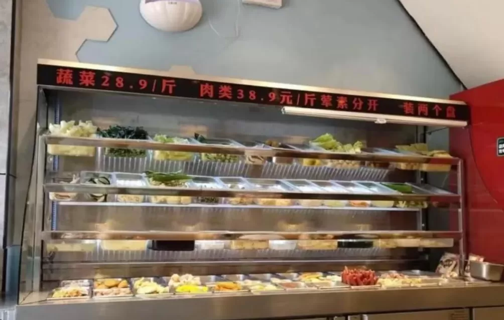 月薪3万，也不敢吃“快餐界爱马仕”-第18张图片-